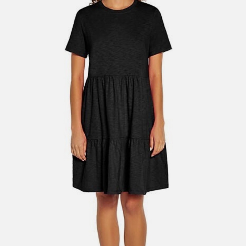 NWT Gap short sleeve black lightweight dress
